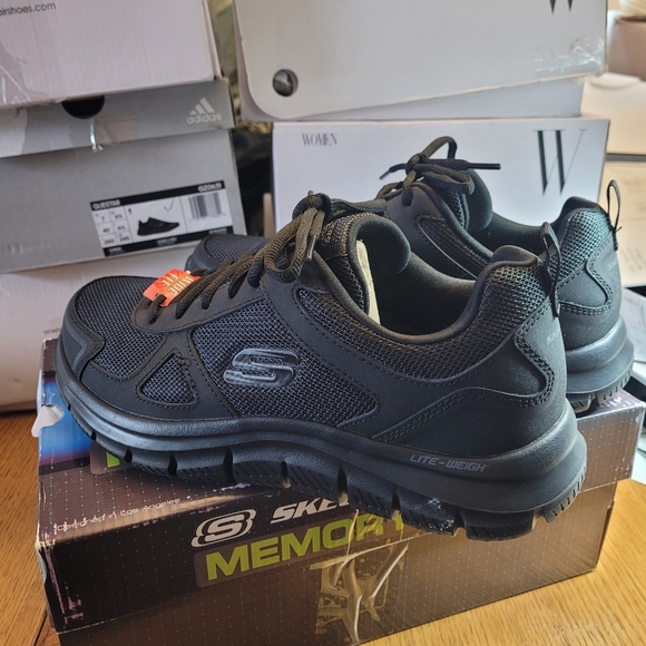 Man's wide Sketchers - Picture 4 of 10